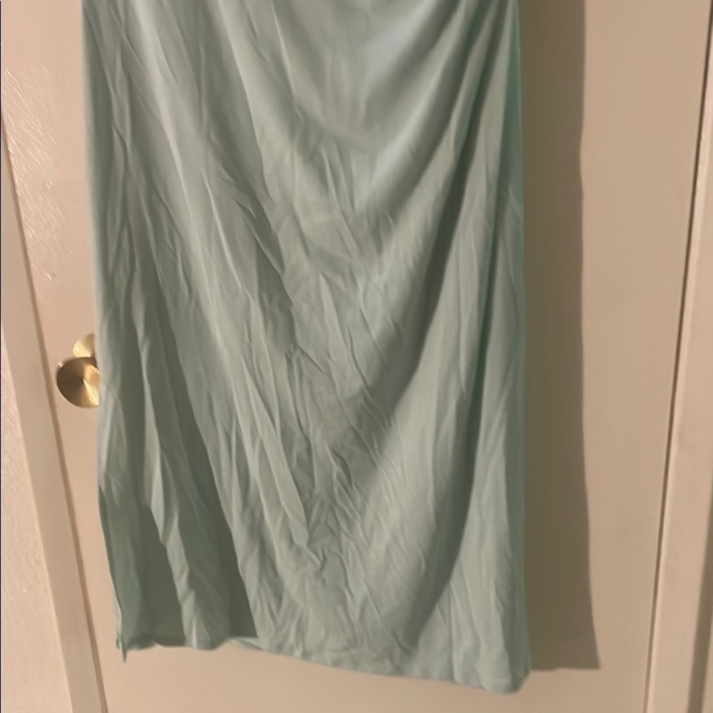 Elegant Mint Off-Shoulder Dress - Picture 8 of 11